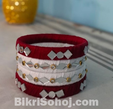 হাতে তৈরি সুন্দর হ্যান্ডমেড চুড়ি – স্টাইলিশ ও ইউনিক ডিজাইন